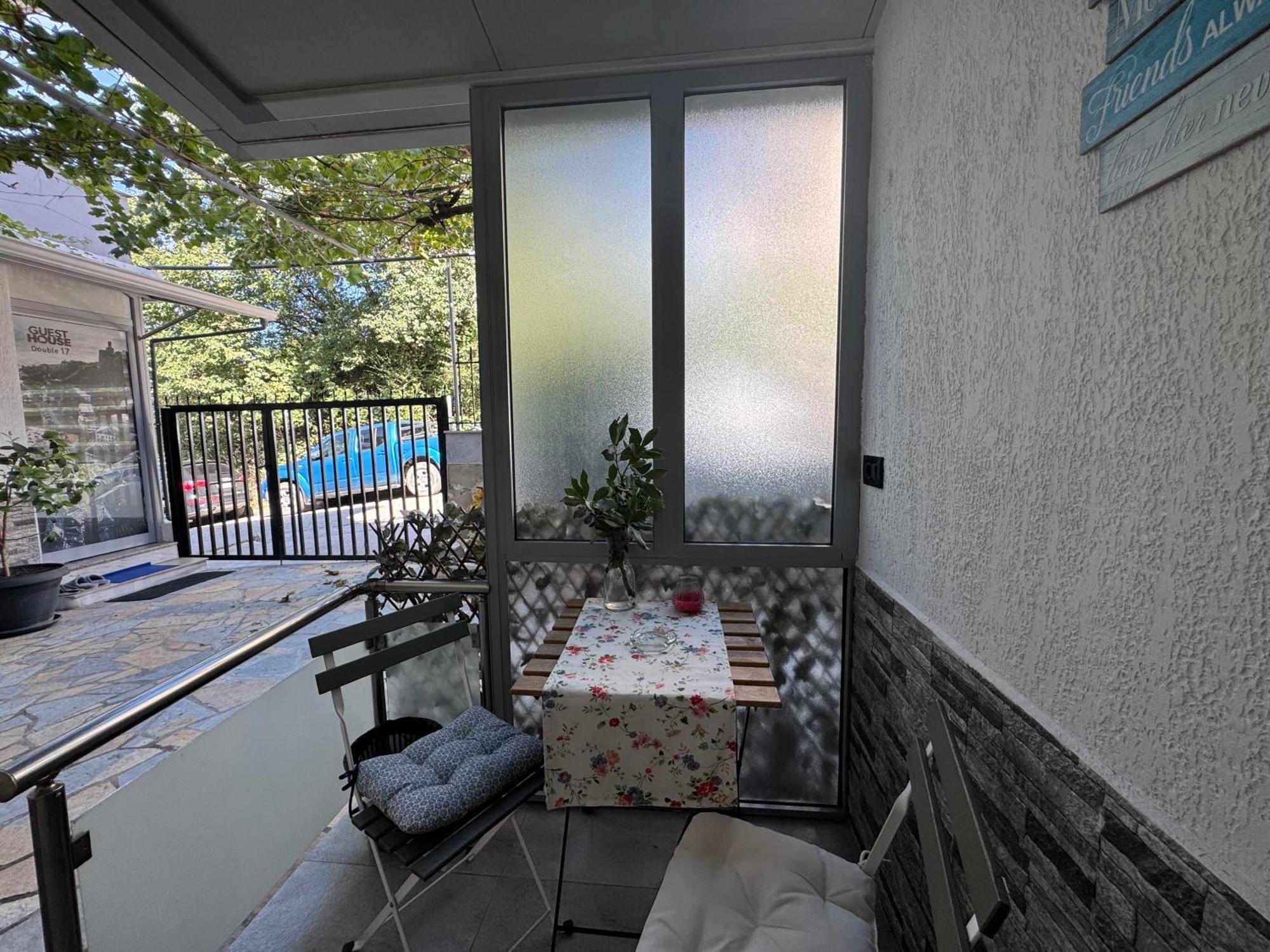 Double17 Apartamento Gjirokastër